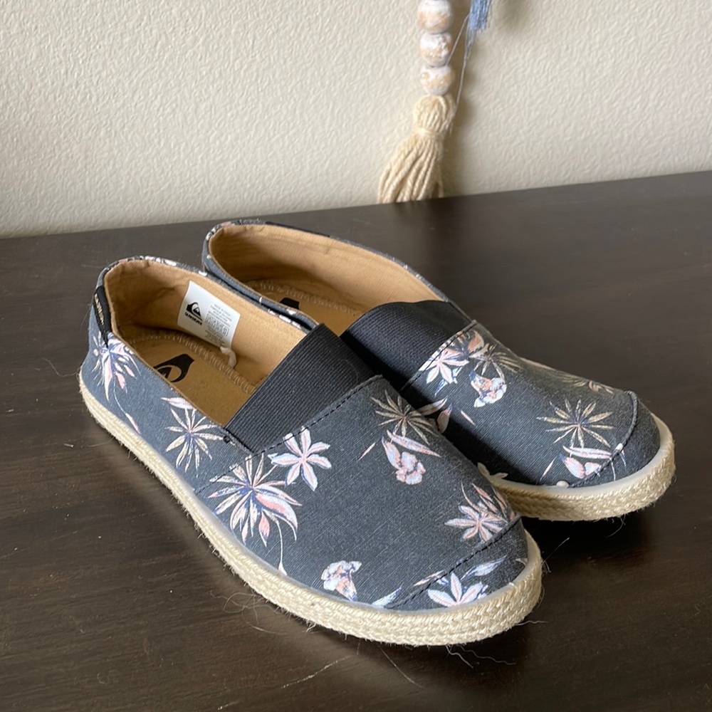 Quicksilver Slip Ons